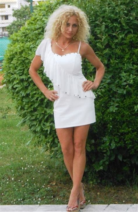 hotolderwomen on Tumblr.